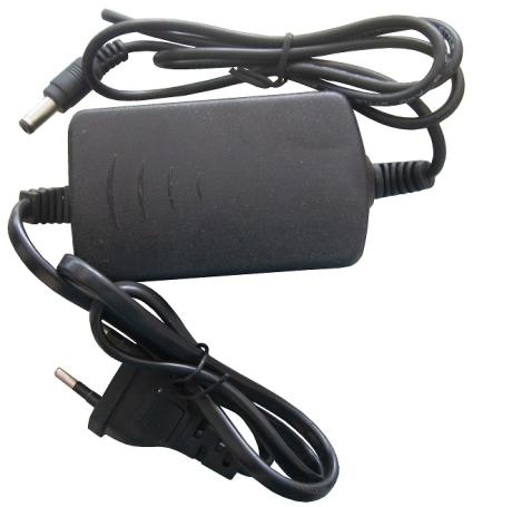 захранващ адаптор 12V, 1.25A 1